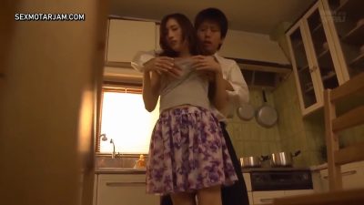 سكس خيانة تزني علي سرير زوجها مع الطالب الجديد